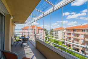 MF All-Season Apartment